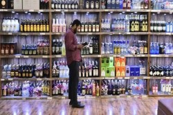 Liquor License Allocation: यूपी में शराब लाइसेंस के लिए ई-लॉटरी, 12 मार्च तक फीस
जमा करें वरना होगा निरस्त - image