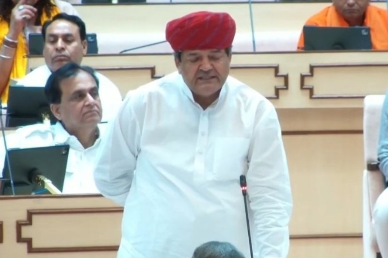 Minister Sumit Godara