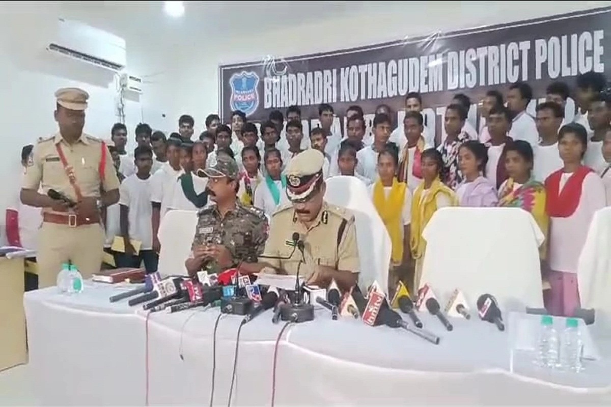 Naxals Surrender