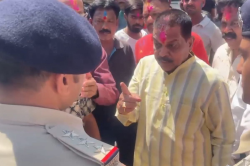 पूर्व मंत्री अंचल सोनकर ने दी पुलिस को ‘देख लेने’ की धमकी, वडियो वायरल - image