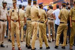 एमपी पुलिस लागू करेगी ‘माइक्रो बीट प्रणाली’, हर पुलिसकर्मी को बांटे जाएंगे
वार्ड-मोहल्ले और गांव - image