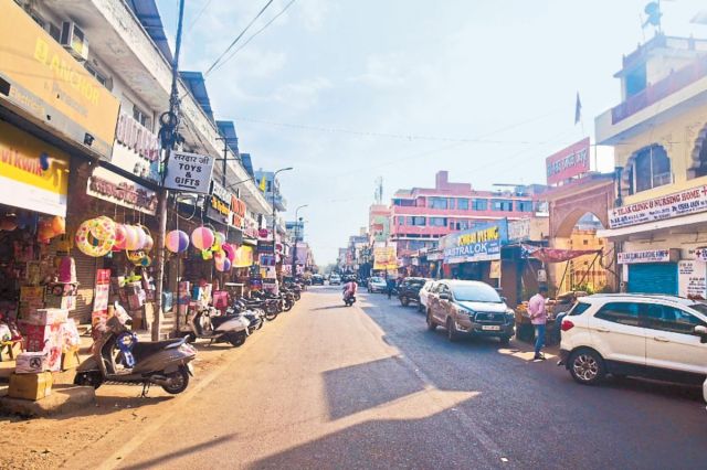 Traffic system in Rajapark