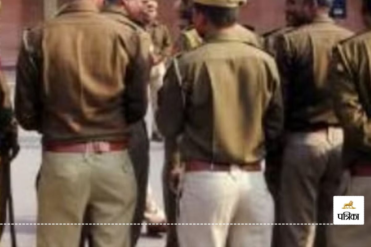 Alwar Crime : युवती को चाय पिलाने के बहाने बुलाकर किया रेप, अश्लील फोटो-वीडियो
बनाए, जानें फिर क्या हुआ
