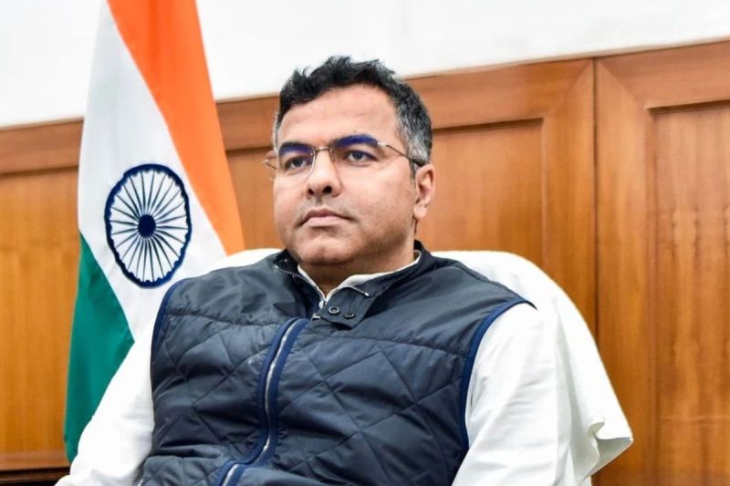 Rekha Gupta Government: पिछले 10 सालों में अफसरों की चमड़ी मोटी हो गई है…विजेंद्र गुप्ता के बाद भड़के प्रवेश वर्मा, XEN सस्पेंड