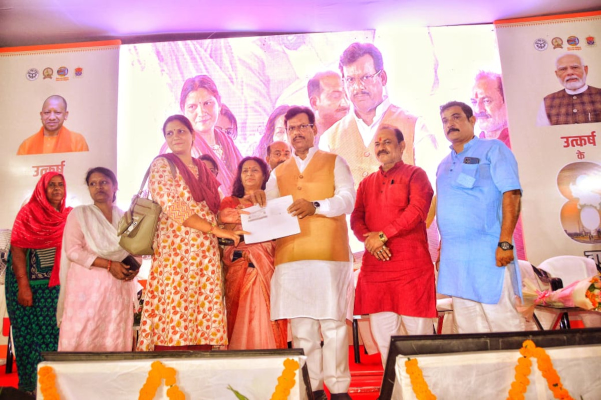 लखनऊ पूर्वी विधानसभा में 'उत्कर्ष के 8 वर्ष' कार्यक्रम का आयोजन