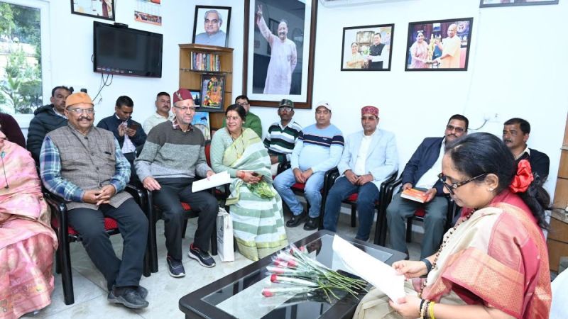 Van Panchayat Sarpanches of Uttarakhand met the Legislative Assembly Speaker