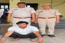 अवैध खनन के खिलाफ बहरोड़ सदर थाना पुलिस की कार्रवाई, 30 क्विंटल अवैध पत्थर से
भरी ट्रैक्टर-ट्रॉली जब्त - image