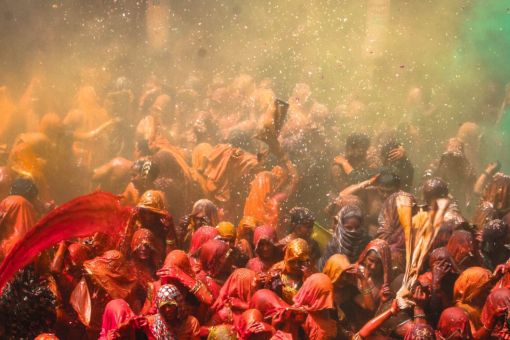 ब्रज में अभी भी बाकी है होली, 22 मार्च तक उड़ेंगे गुलाल, जानें कहां होंगे कार्यक्रम