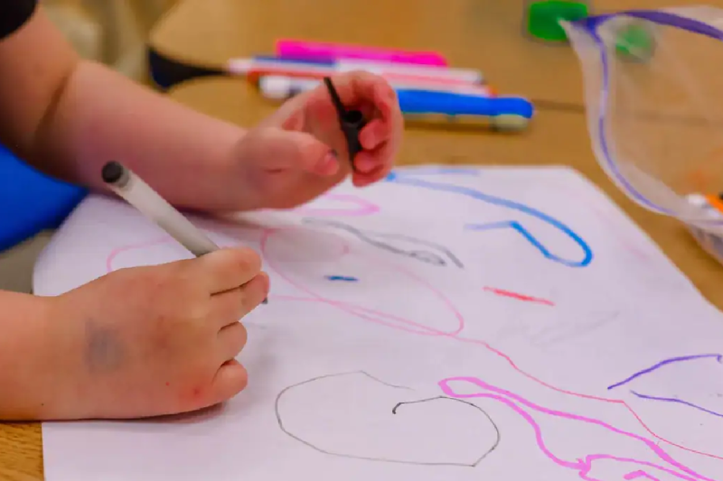 LKG student stopped from giving exam in Education Park School due to pending fees in khargone