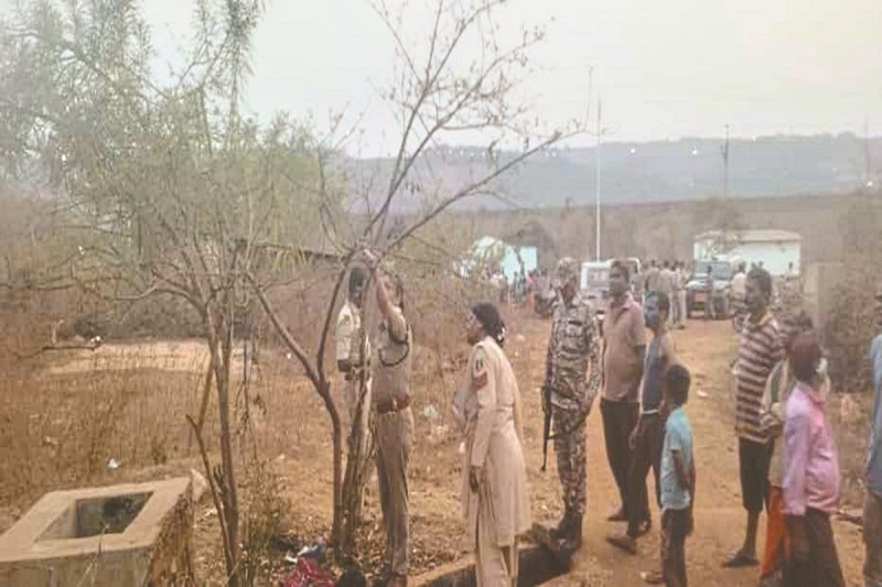 CG Suicide: होली के दिन दो महिलाओं ने लगाई फांसी, जांच में जुटी पुलिस