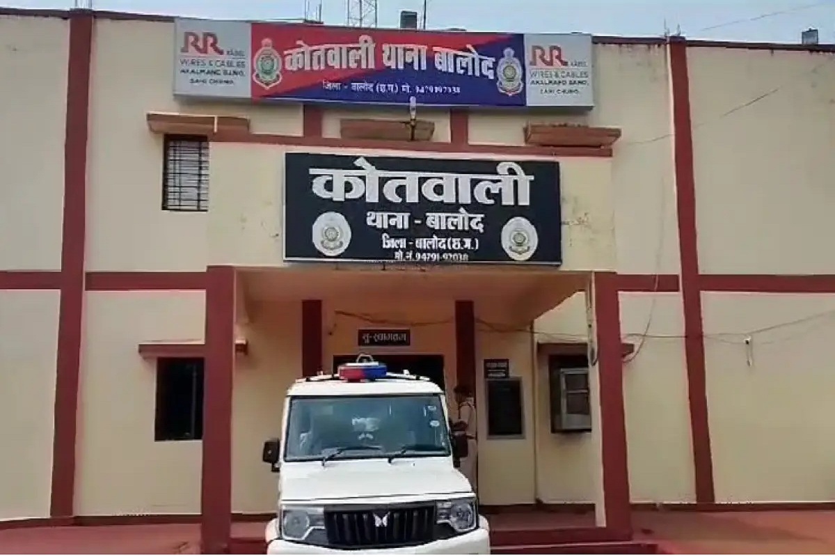 CG Crime: तहसीलदार से चाकू दिखाकर लूट, जाँच में जुटी पुलिस