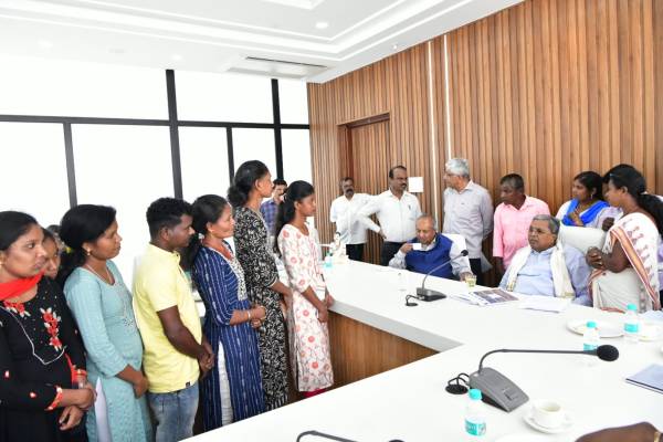 cm meeting delegation