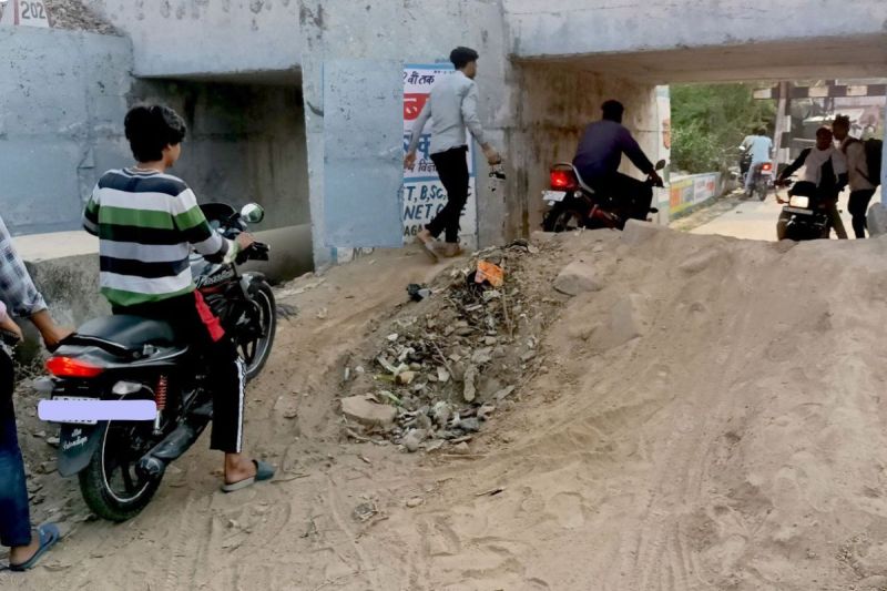 four-lane-underbridge-1