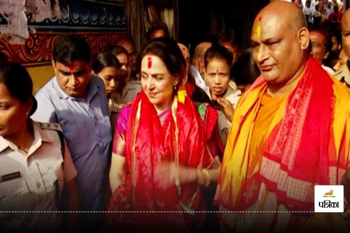 भगवान जगन्नाथ संग हेमा मालिनी ने खेली होली, संबित पात्रा ने खिलाई ओडिशा की मिठाई