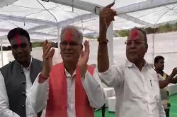 Holi 2025: विधानसभा में उड़े रंग-गुलाल, साथ दिखे CM साय व पूर्व CM बघेल, देखें
Video - image