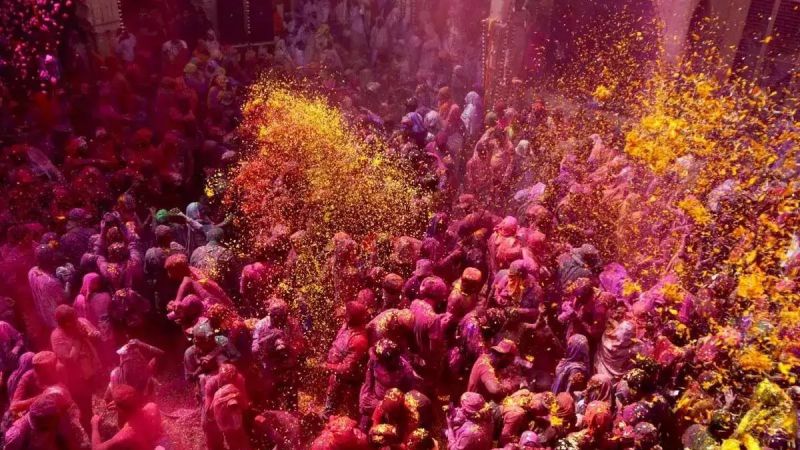 holi 2025