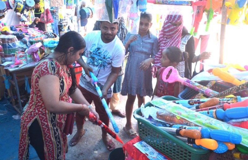 CG News: रायपुर शहर के सदर बाजार की परंपरागत ऐतिहासिक होली का आगाज