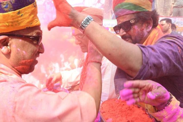 yogi holi, up, holi, varanasi holi, ayodhya holi, ram mandir