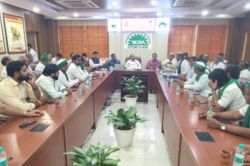 किसानों का धरना स्थगित, सरकार से जल्दी समाधान की उम्मीद - image