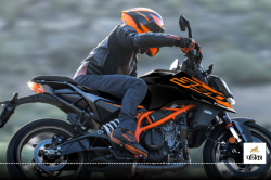 KTM 390 Duke अब और भी दमदार! क्रूज कंट्रोल फीचर और नए कलर के साथ हुई लॉन्च,
देखें डिटेल - image