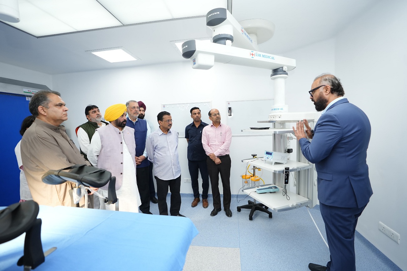 56 इंच का सीना वाले भी डरते हैं केजरीवाल से, 25 साल तक शासन का दावा करने वालों
के पास अब 25 नेता नहीं