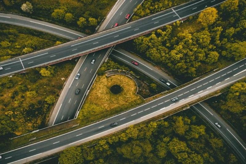 दिल्ली-मेरठ एक्सप्रेसवे पर महंगा हुआ सफर, अब देना पड़ेगा इतना Toll Tax