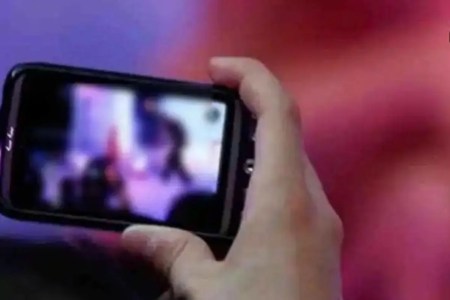 obscene video call