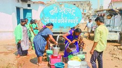 water crisis : भू-जल स्तर गिरने से गहराने लगा पेयजल संकट, नल-जल कनेक्शन से निकल
रही हवा - image