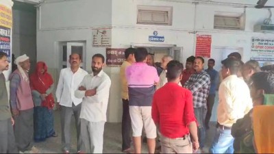 कोतवाली थाना क्षेत्र के हिनौता गांव की घटना, पुलिस मर्ग कायम कर जांच में जुटी