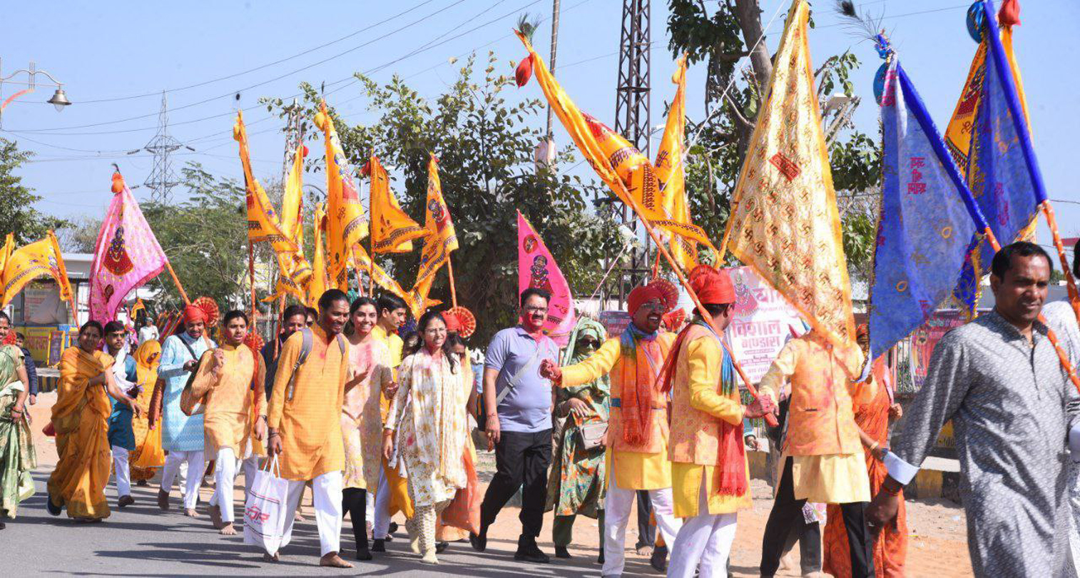 बाबा श्याम के फाल्गुनी लक्खी मेले में भक्तों का बढ़ गया रैला