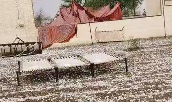 Stormy rain with hail, blanket of hail, see pictures