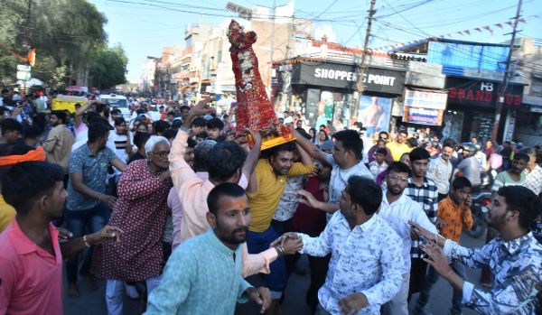 
Gangaur idols reached the fair