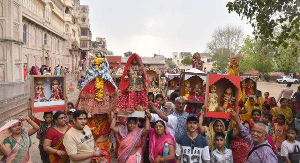 Dhinga Gangaur fair was held in Junagadh.
