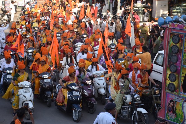 Saffron flag waved, Matrishakti took out vehicle rally