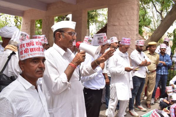 Nagaur city echoed with slogans of 'Enact tree protection law'