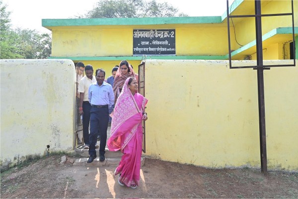 CG News: विष्णु के सुशासन में लापरवाही कतई बर्दाश्त नहीं… मंत्री राजवाड़े ने आंगनबाड़ी केंद्रों का किया औचक निरीक्षण, देखें तस्वीरें