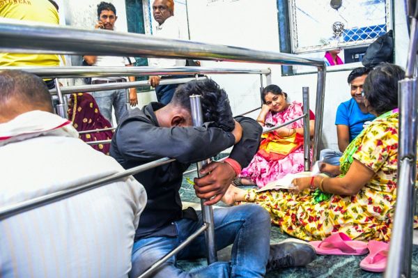 Sms hospital server down