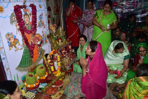 Dhinga Gavar festival in Nagaur view photos