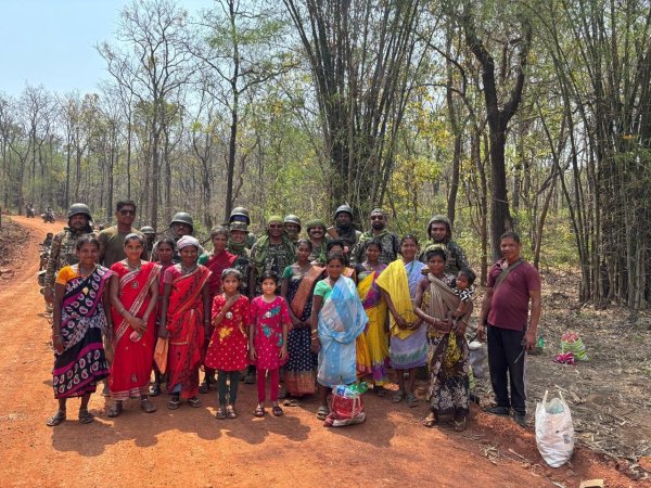 नक्सलियों के खिलाफ बड़ा प्लान! ITBP ने छत्तीसगढ़-महाराष्ट्र सीमा पर की COD की स्थापना, देखें Photo...