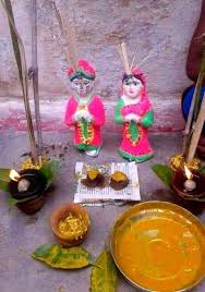 Akshaya Tritiya 2025: अक्षय तृतीया को लेकर सजा बाजार, जानें कब से कब तक है शुभ मुहूर्त
