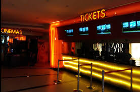 Raipur News: सीएम साय ने देखी छत्तीसगढ़ी फिल्म सुहाग, देखें तस्वीरें 
