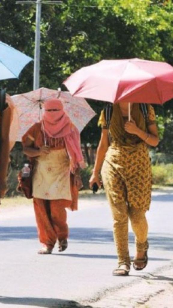 Weather Update: बारिश और तेज हवाओं का अलर्ट, इस दिन से शुरू होगी गर्मी का भीषण दौर