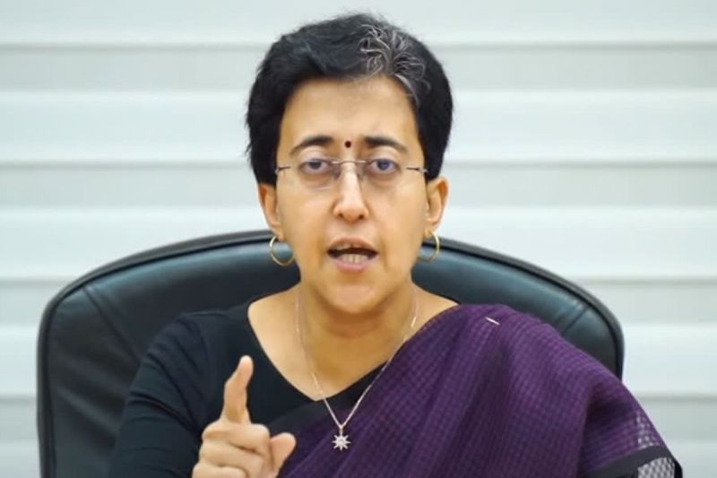 AAP Leader Atishi: मैं सीएम रेखा गुप्ता को चैलेंज करती हूं…आप नेता आतिशी की दिल्ली की मुख्यमंत्री को सीधी चुनौती