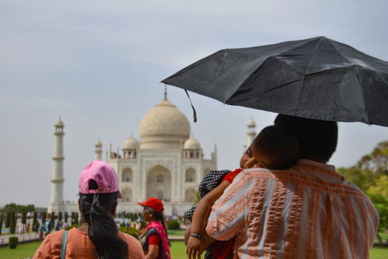 अप्रैल की शुरुआत से ही आग उगल रहा है सूरज