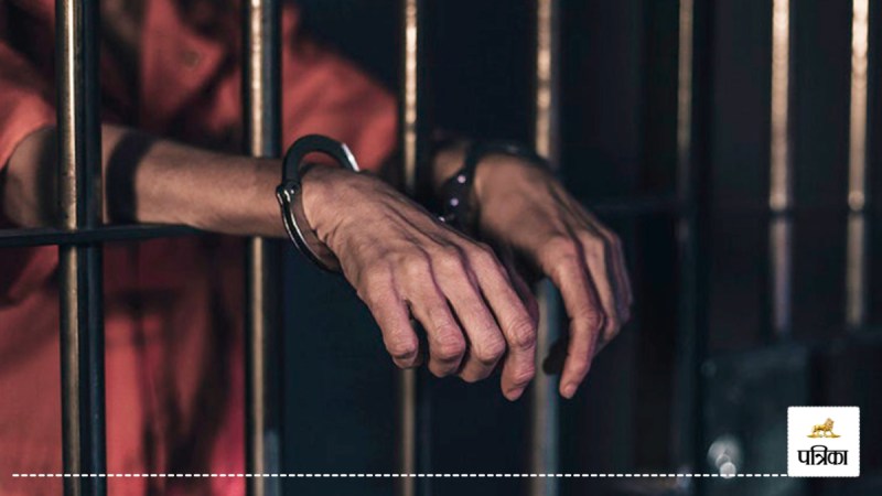 Attack on Home Guard in Sambhal Police Station