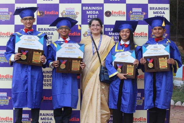 ग्रेजुएशन उपाधि