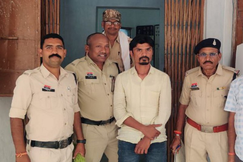 Bus fraud: 3 नई एसी बस बनाने ले लिए 55 लाख, न बस बनाई और न रुपए दिए, आरोपी इंदौर से गिरफ्तार