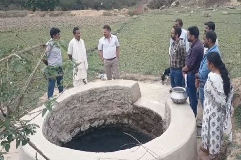 Woman died from diarrhoea: डायरिया से बुजुर्ग महिला की मौत, 11 लोग अस्पताल में भर्ती, गांव में पहुंचे कलेक्टर