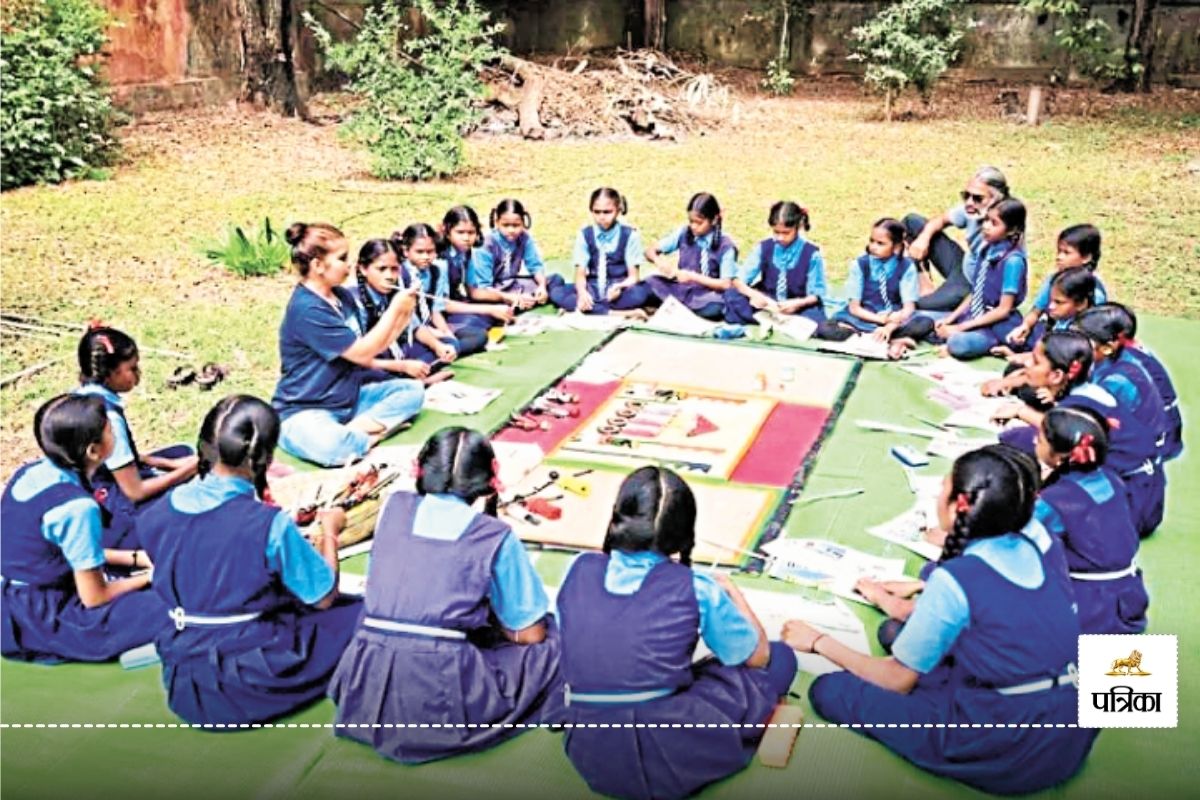 Sunday Guest Editor: भरथरी और गोदना के साथ लोककला को सहेज रही दीप्ति, जानें इसकी कहानी...