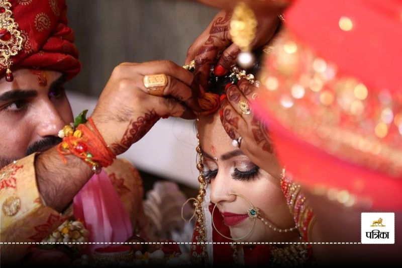 Vivah Muhurat 2025: खरमास खत्म… अप्रैल से जून तक इतने दिन बजेंगी शहनाइयां, फटाफट यहां देखें तारीख